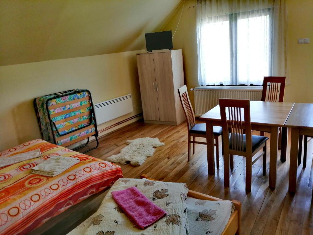 Sohegy Panzio Bed & Breakfast Прайд Екстериор снимка